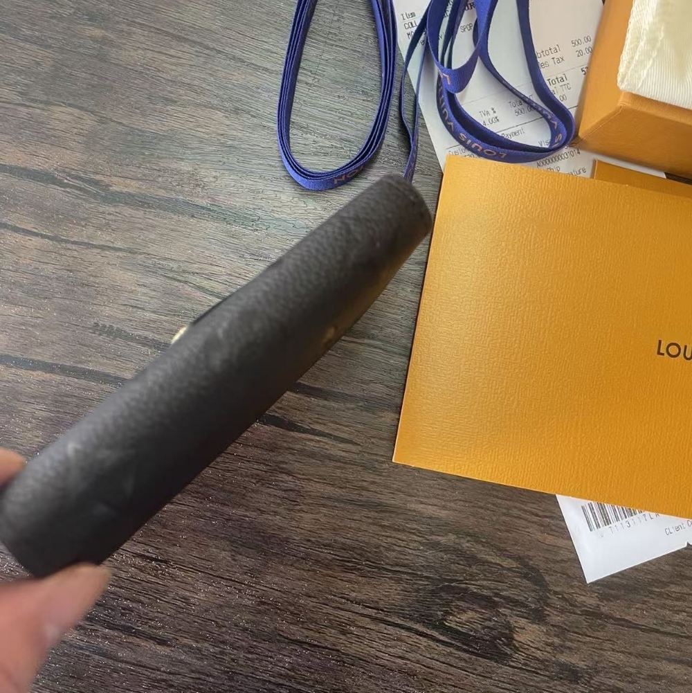 Louis Vuitton Victorine Wallet - Picture 4 of 10